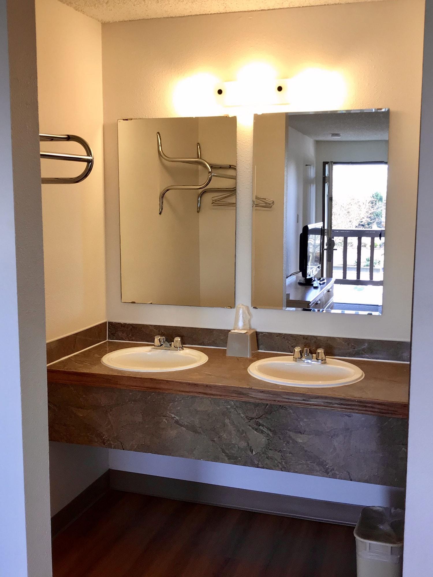 Sea-Tac Airport Value Inn Des Moines Extérieur photo